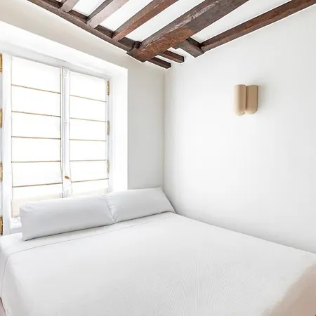 Guestready - Chic & Hideaway For 2 Parigi